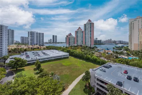 3300 NE 191st St #1212, Aventura, FL 33180