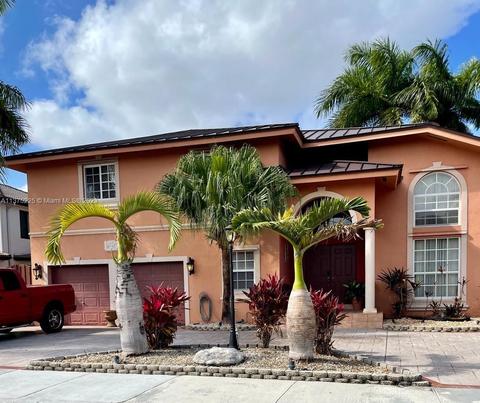 15817 SW 44th St, Miami, FL 33185