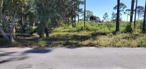 5780 NW 74th Ter, Parkland, FL 33067
