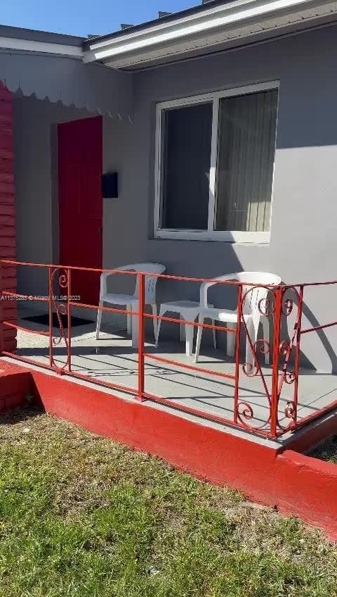1934 Madison St, Hollywood, FL 33020
