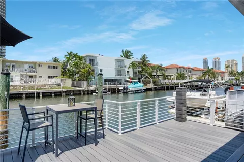 3831 NE 170th St #B-4, North Miami Beach, FL 33160
