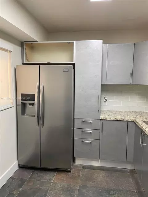 Undisclosed, Surfside, FL 33154 photo 10