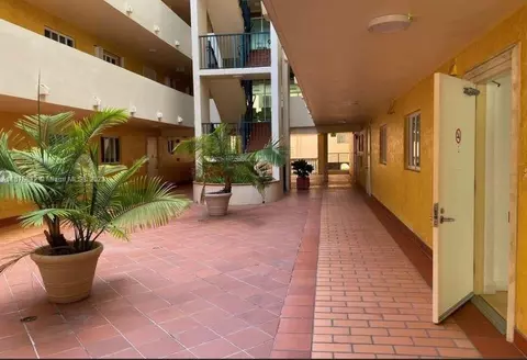 Undisclosed, Surfside, FL 33154 photo 6