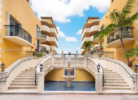 Undisclosed, Surfside, FL 33154 photo 2