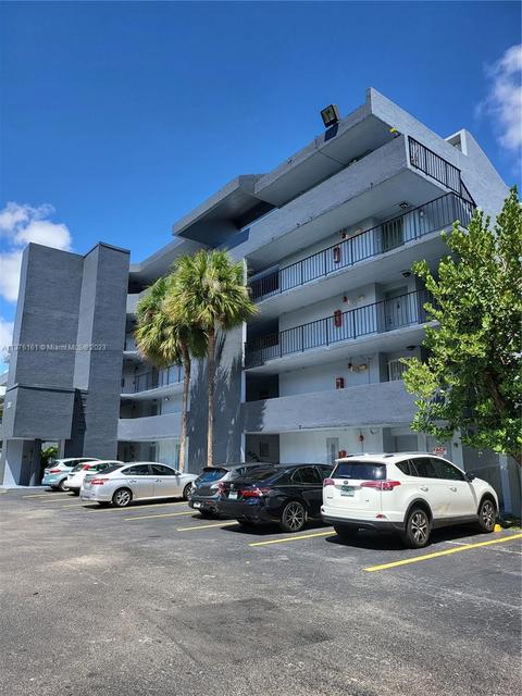 310 Fontainebleau Blvd #502, Miami, FL 33172