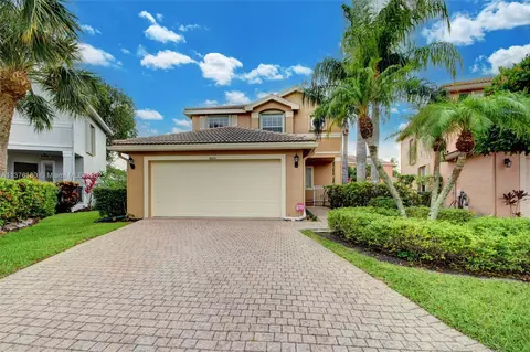 5004 Polaris Cv, Greenacres, FL 33463