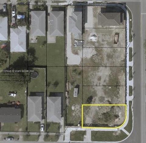 18098 SW 103 Ave, Miami, FL 33157