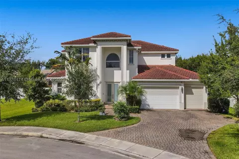 7631 Cavalia Dr, Davie, FL 33328