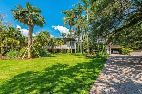 9990 SW 90th Ave, Miami, FL 33176