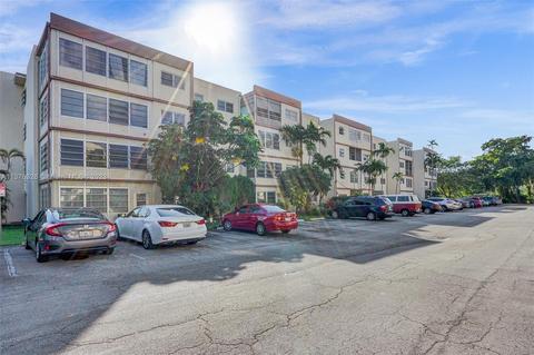 4047 NW 16th St #403, Lauderhill, FL 33313