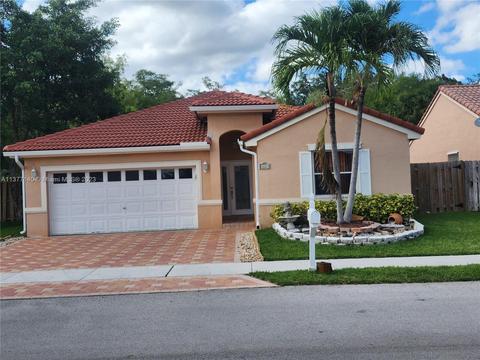 6623 Saltaire Ter, Margate, FL 33063