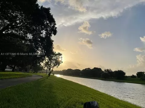 15035 SW 109th St, Miami, FL 33196