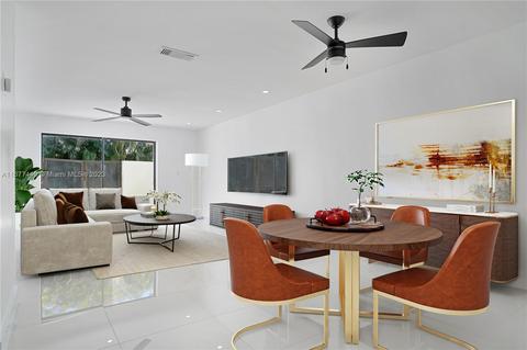 9870 NW 10th St #94, Pembroke Pines, FL 33024