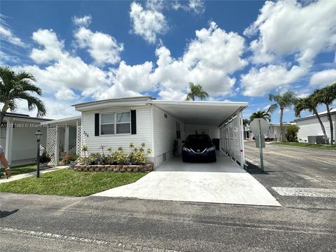 306 Marine Dr, Hallandale Beach, FL 33009