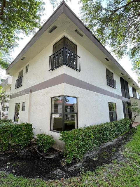 4716 N Carambola Cir N #2797, Coconut Creek, FL 33066