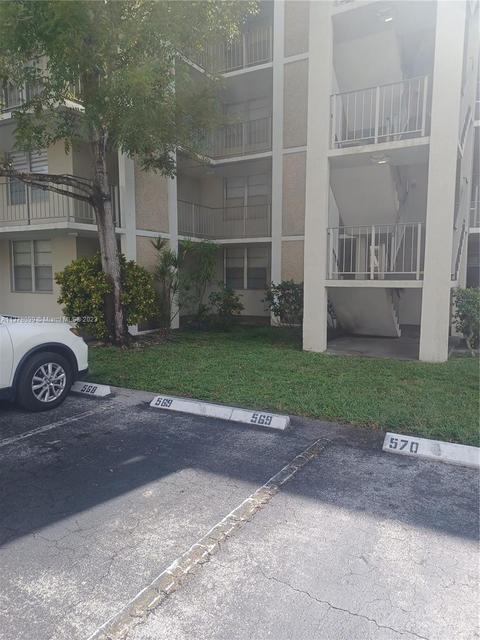 2999 NW 48th Ave #340, Lauderdale Lakes, FL 33313