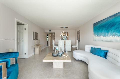 650 SW 124th Ter #409P, Pembroke Pines, FL 33027
