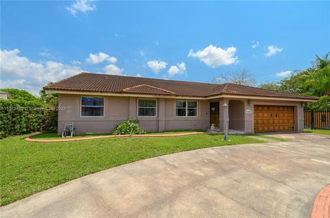 16841 SW 147th Ct, Miami, FL 33187