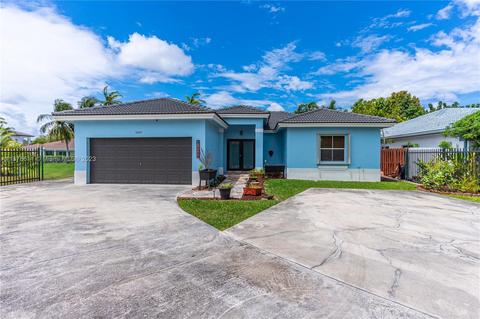 14984 SW 32nd Ter, Miami, FL 33185