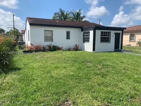 972 E 31st St, Hialeah, FL 33013 photo 1