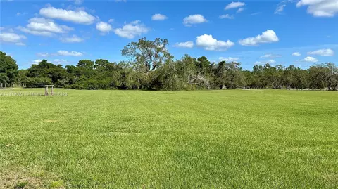 255 NE 342nd Trl, Okeechobee, FL 34972 photo 4