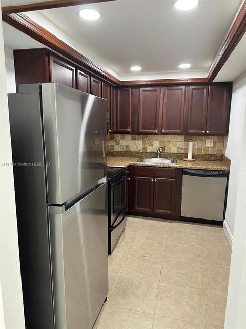 3720 N Pine Island Rd #431, Sunrise, FL 33351
