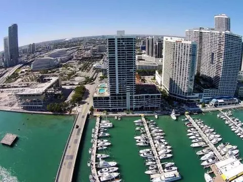 555 NE 15th St #21C, Miami, FL 33132