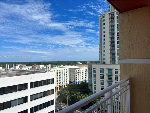 7350 SW 89th St #1201S, Miami, FL 33156