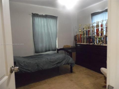 311 E 57th St, Hialeah, FL 33013 photo 16