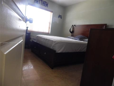 311 E 57th St, Hialeah, FL 33013 photo 13