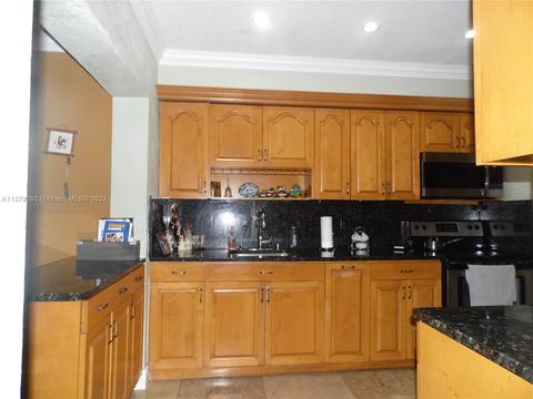 311 E 57th St, Hialeah, FL 33013 photo 33