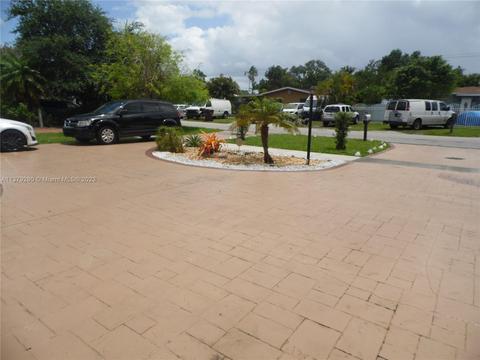 311 E 57th St, Hialeah, FL 33013 photo 32
