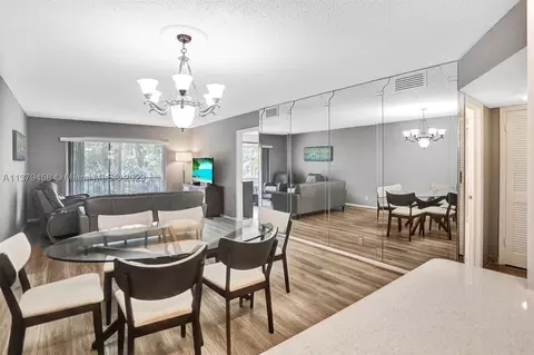 300 S Hollybrook Dr #303, Pembroke Pines, FL 33025