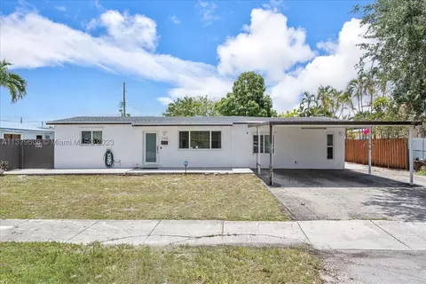 1100 W 71st St, Hialeah, FL 33014 photo 1