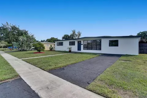 6842 NW 13th St, Plantation, FL 33313