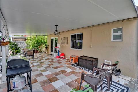 6983 W 26th Ave, Hialeah, FL 33016 photo 32