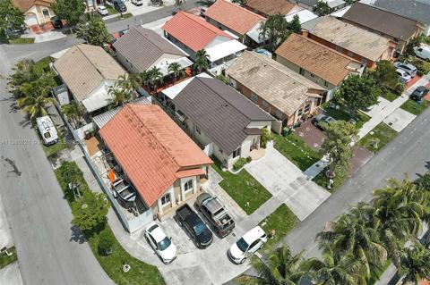 6983 W 26th Ave, Hialeah, FL 33016 photo 42