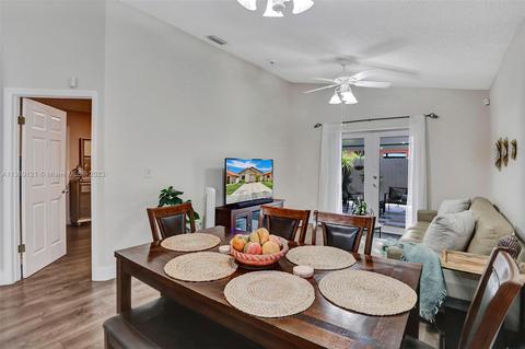 6983 W 26th Ave, Hialeah, FL 33016 photo 9