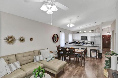 6983 W 26th Ave, Hialeah, FL 33016 photo 5