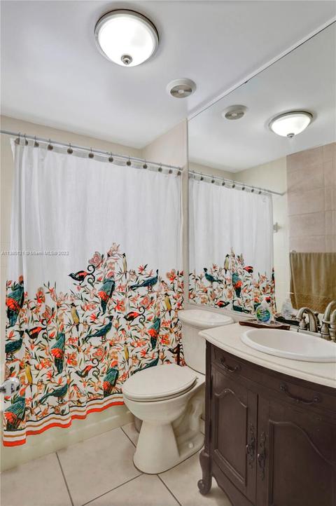 6983 W 26th Ave, Hialeah, FL 33016 photo 23