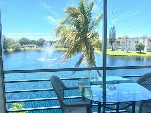 8080 N Sunrise Lakes Dr #306, Sunrise, FL 33322