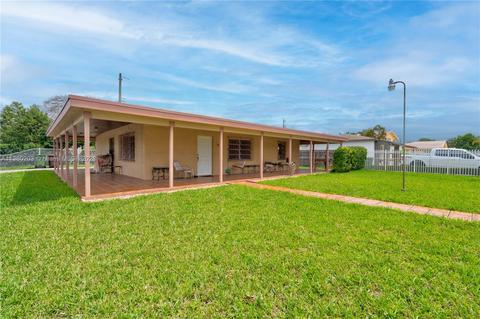 825 E 5th St, Hialeah, FL 33010 photo 1