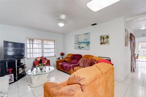 825 E 5th St, Hialeah, FL 33010 photo 6