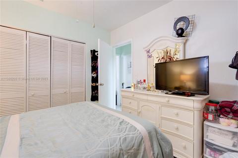 825 E 5th St, Hialeah, FL 33010 photo 17