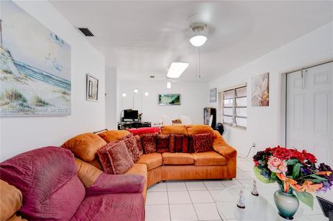 825 E 5th St, Hialeah, FL 33010 photo 3