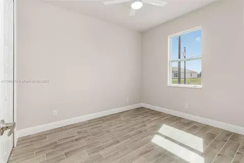 520 Glendale, Labelle, FL 33935 photo 13