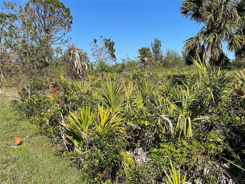 154 Smallwood Rd, Port Charlotte, FL 33947