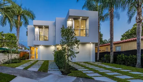 1010 SW 22, Miami, FL 33129