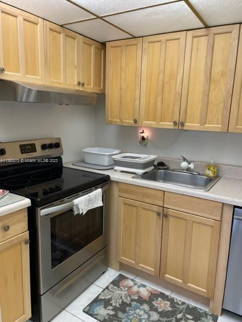 2100 Springdale Blvd #203, Palm Springs, FL 33461