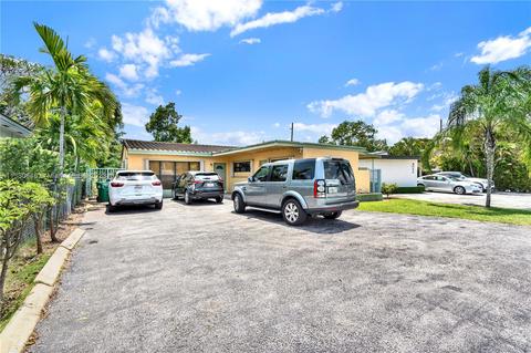 6038 Coral Way, Miami, FL 33155